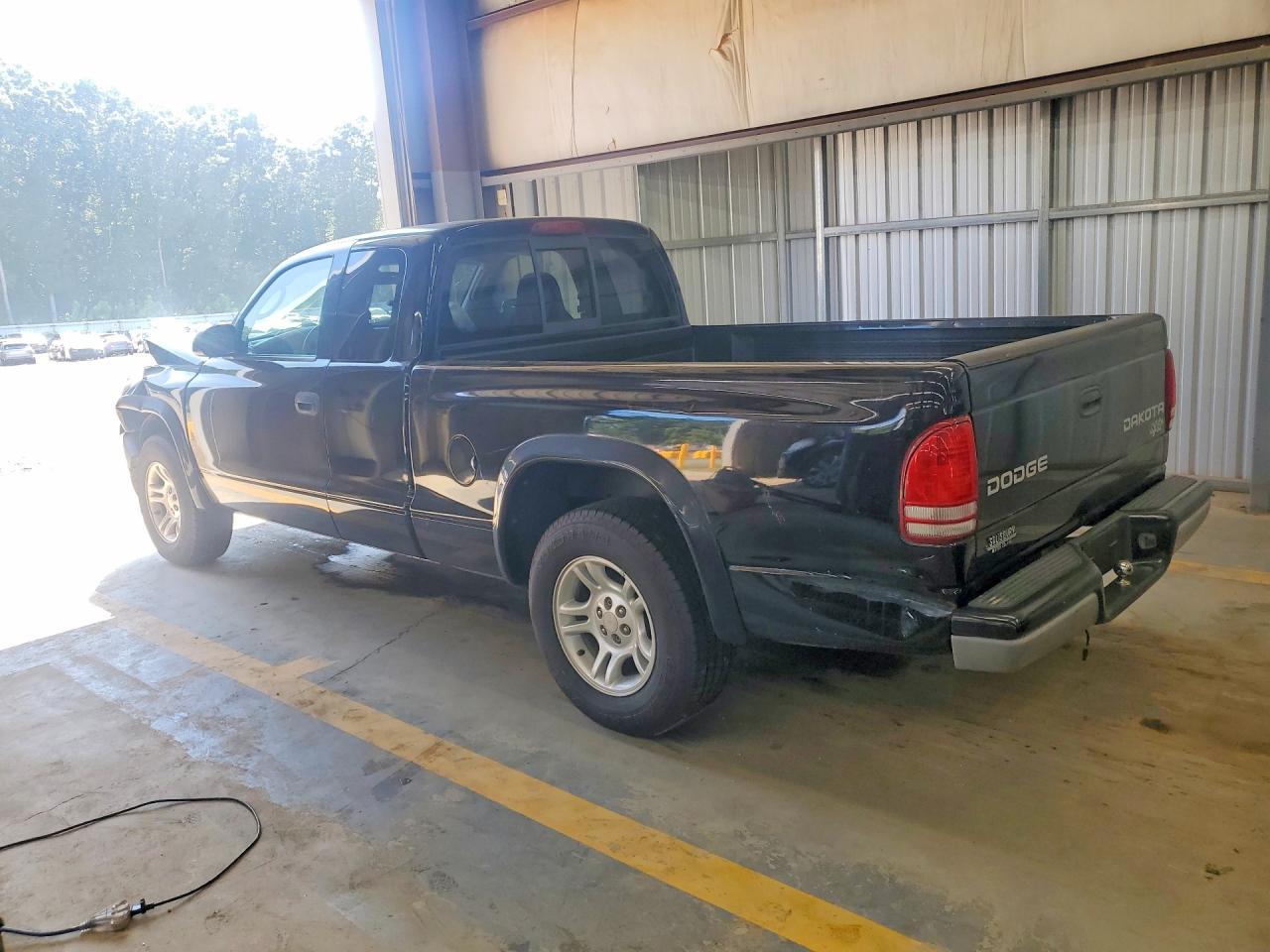 2004 Dodge Dakota Sxt - Фото 2
