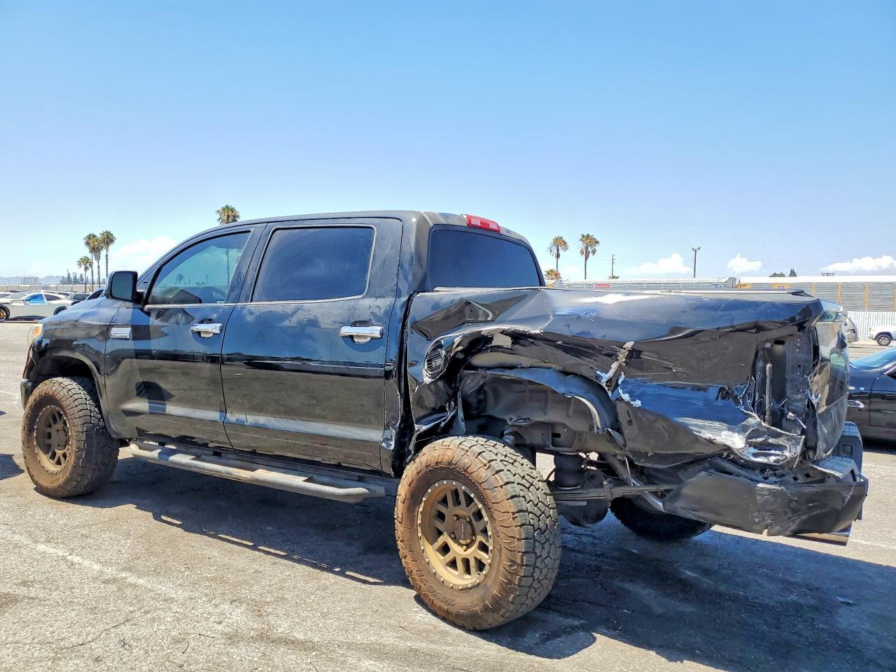 2018 Toyota Tundra Platinum - Фото 2