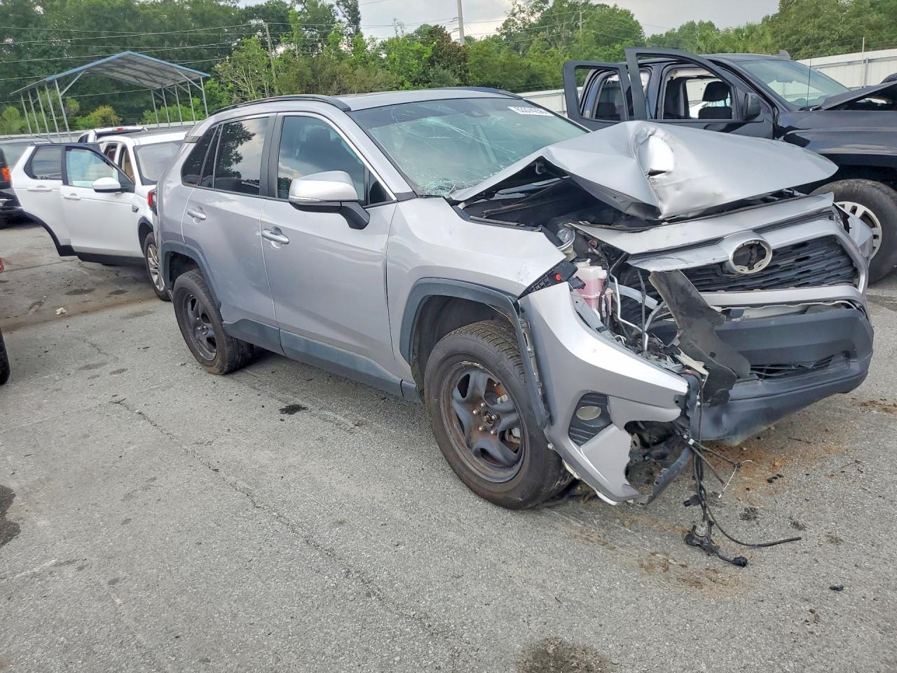 2021 Toyota Rav4 Xle Premium - Image 4