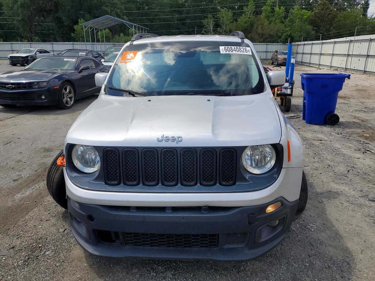 2017 Jeep Renegade Latitude - Фото 5