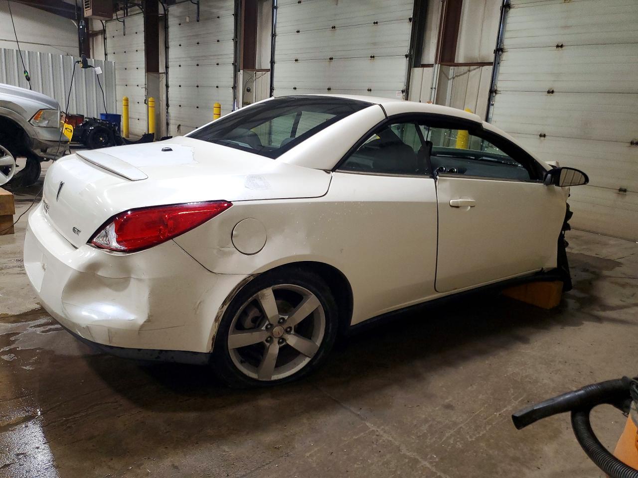 2008 Pontiac G6 Gt - Image 3