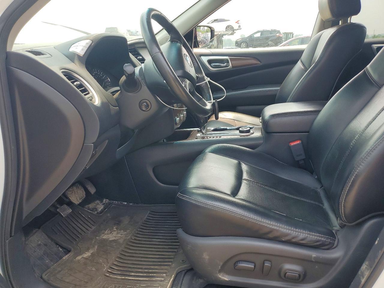 2017 Nissan Pathfinder S - Image 7