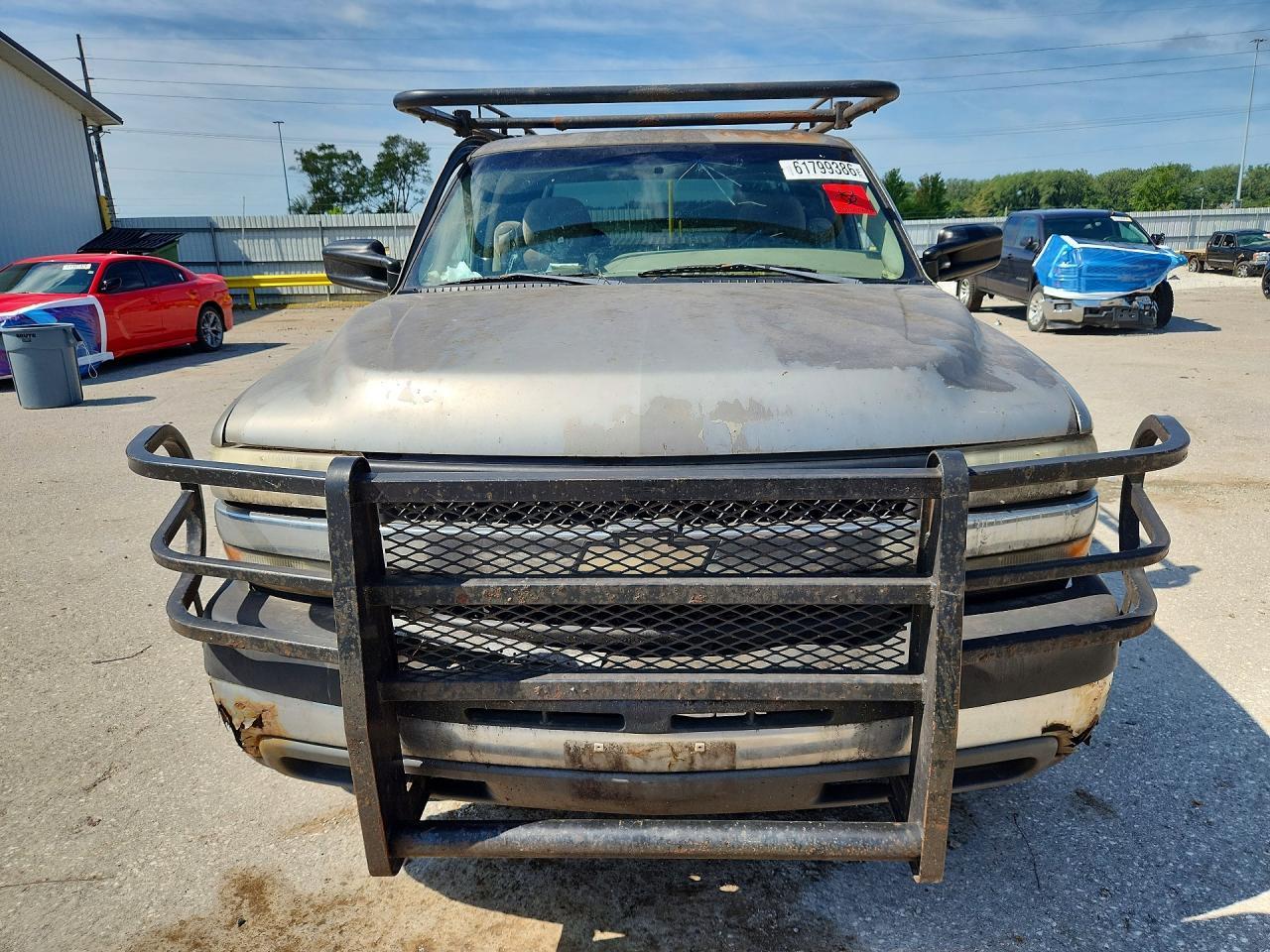 2001 Chevrolet Silverado C2500 Heavy Duty - Image 5