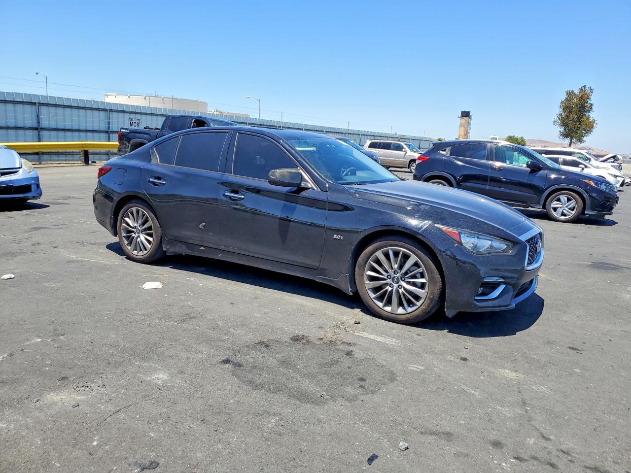 2018 Infiniti Q50 3.0T Luxe - Фото 4