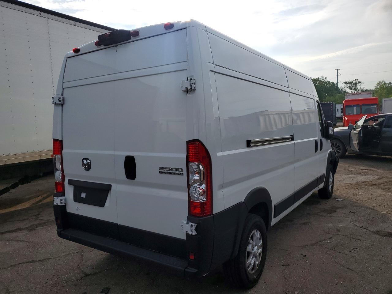 2024 Ram Promaster 2500 2500 High - Image 3