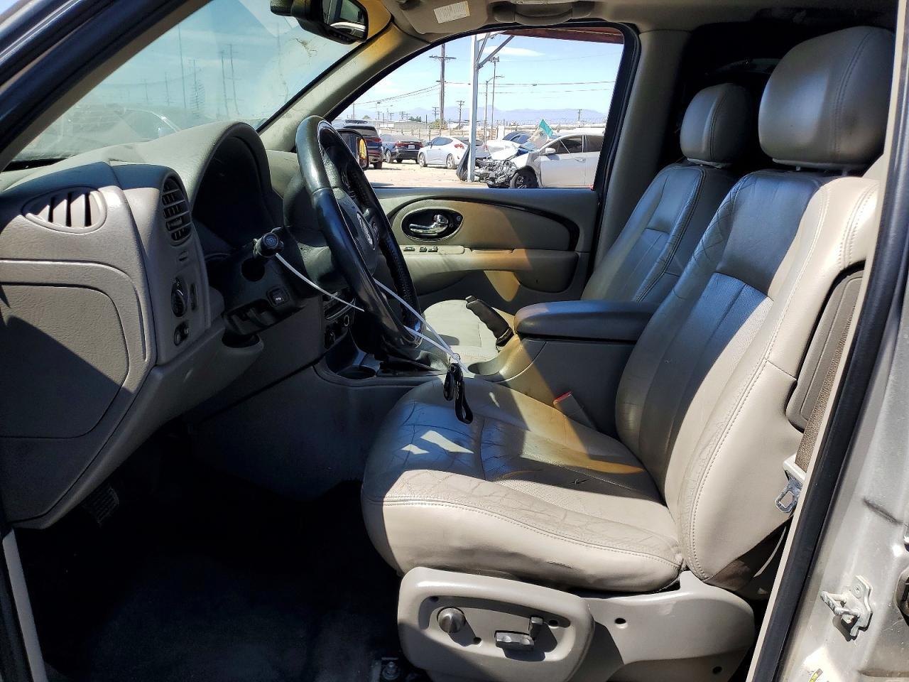 2004 Buick Rainier Cxl - Image 7