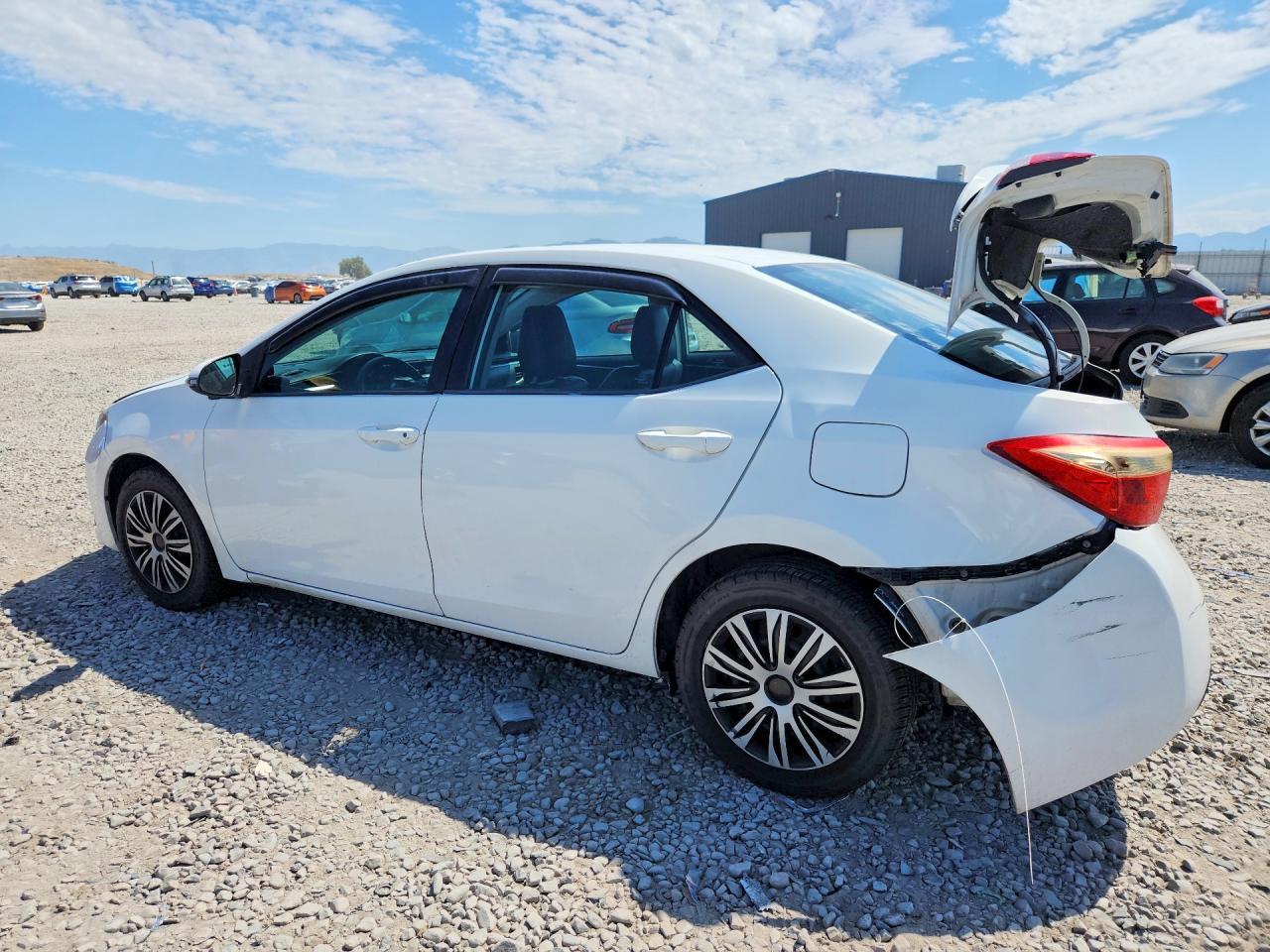 2016 Toyota Corolla S Plus - Фото 2