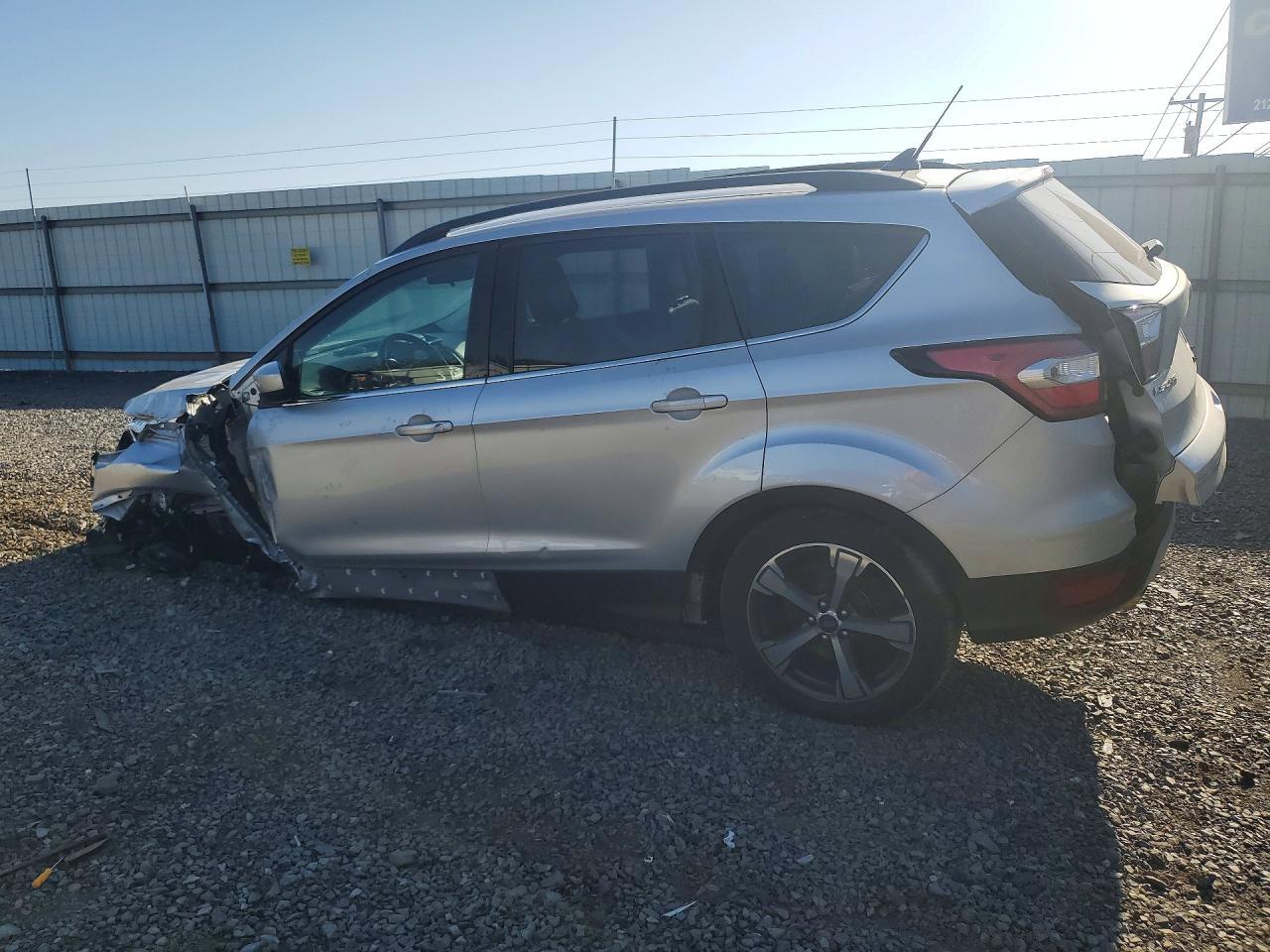 2018 Ford Escape Sel - Фото 2
