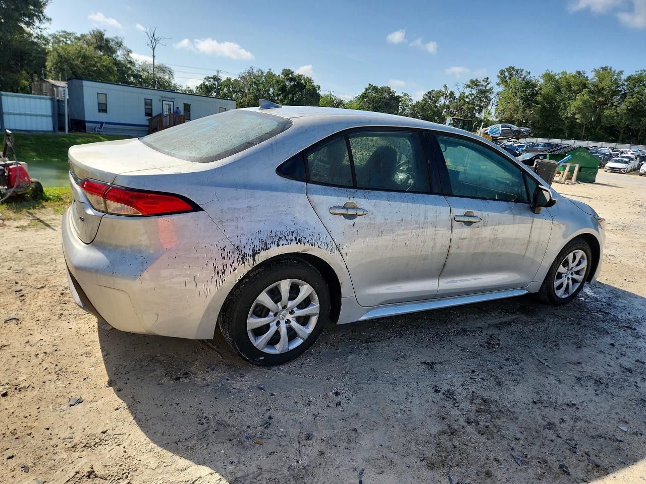 2022 Toyota Corolla Le - Фото 3