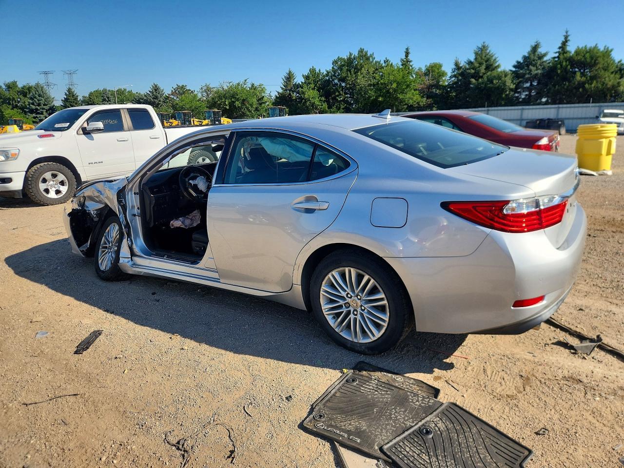 2014 Lexus Es 350 - Image 2