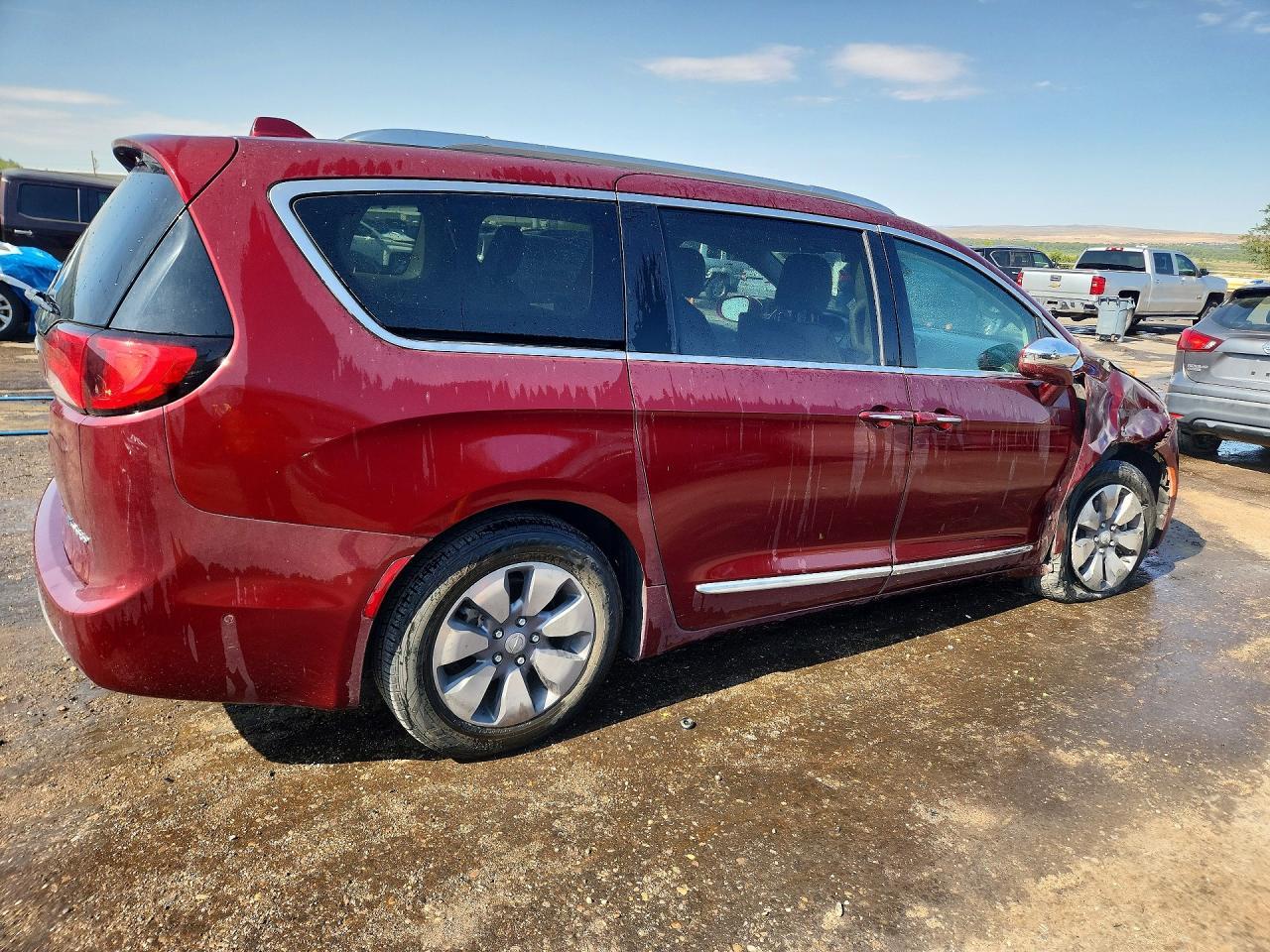 2018 Chrysler Pacifica Hybrid Limited - Фото 3