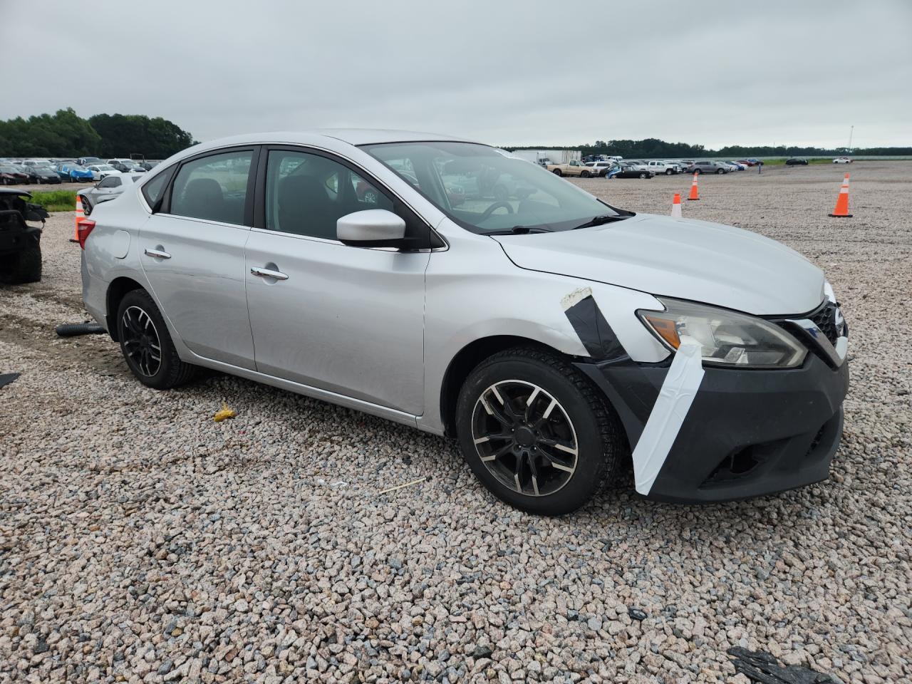 2019 Nissan Sentra Sv - Фото 4