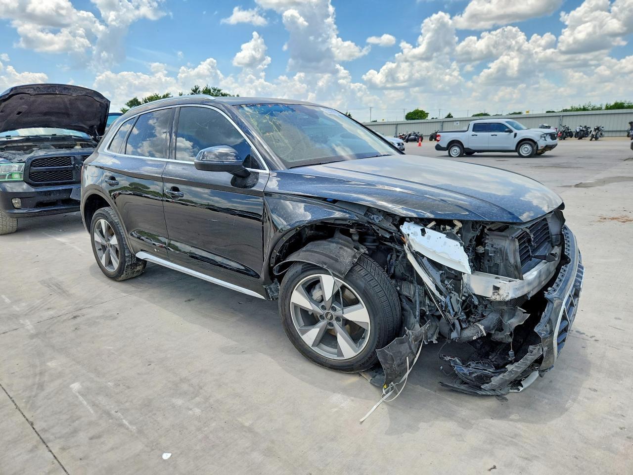 2019 Audi Q5 Premium 40 - Image 4