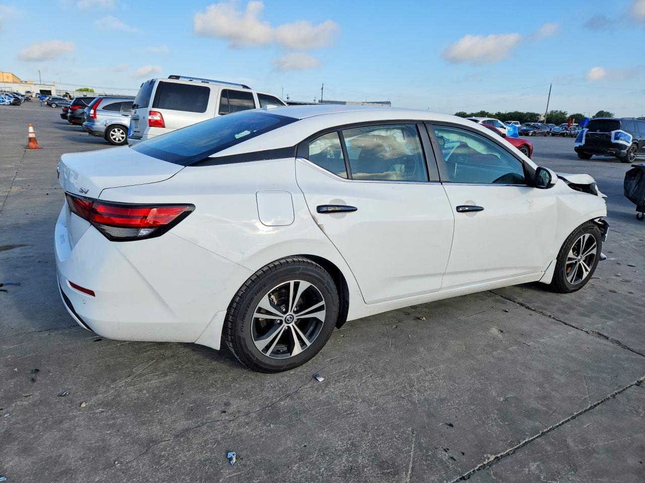 2022 Nissan Sentra Sv - Image 3
