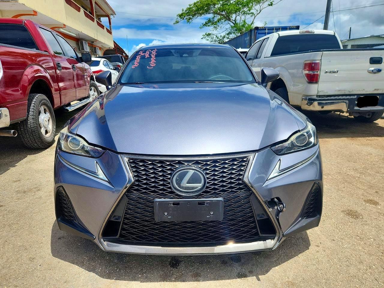 2018 Lexus Is 300 - Image 5