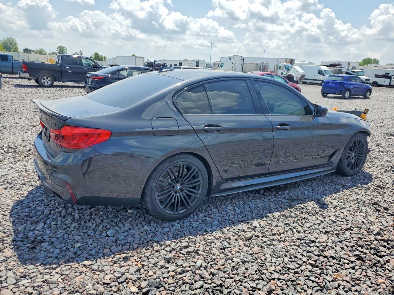 2020 BMW M550Xi - Image 3