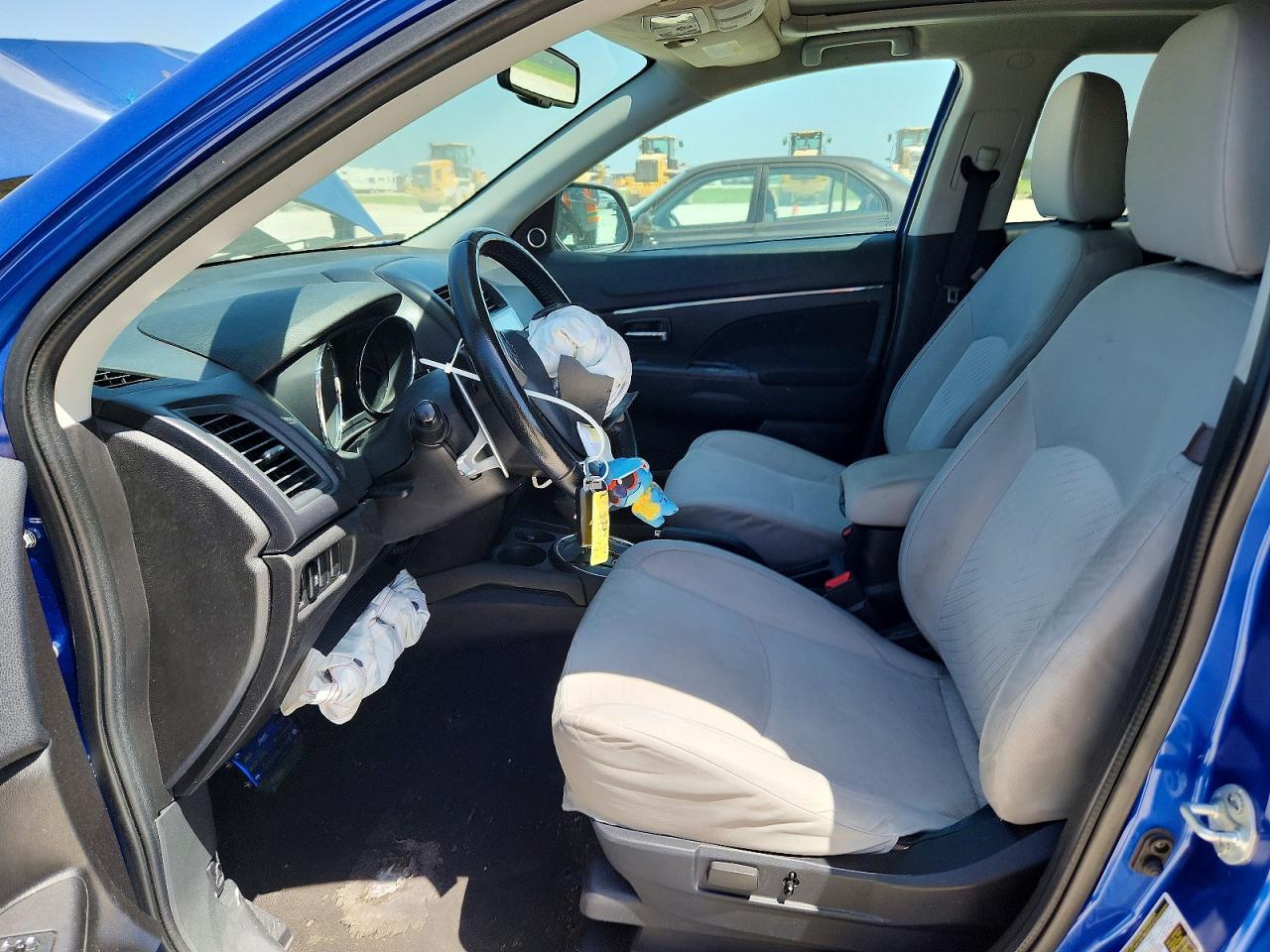 2015 Mitsubishi Outlander Sport Se - Image 7