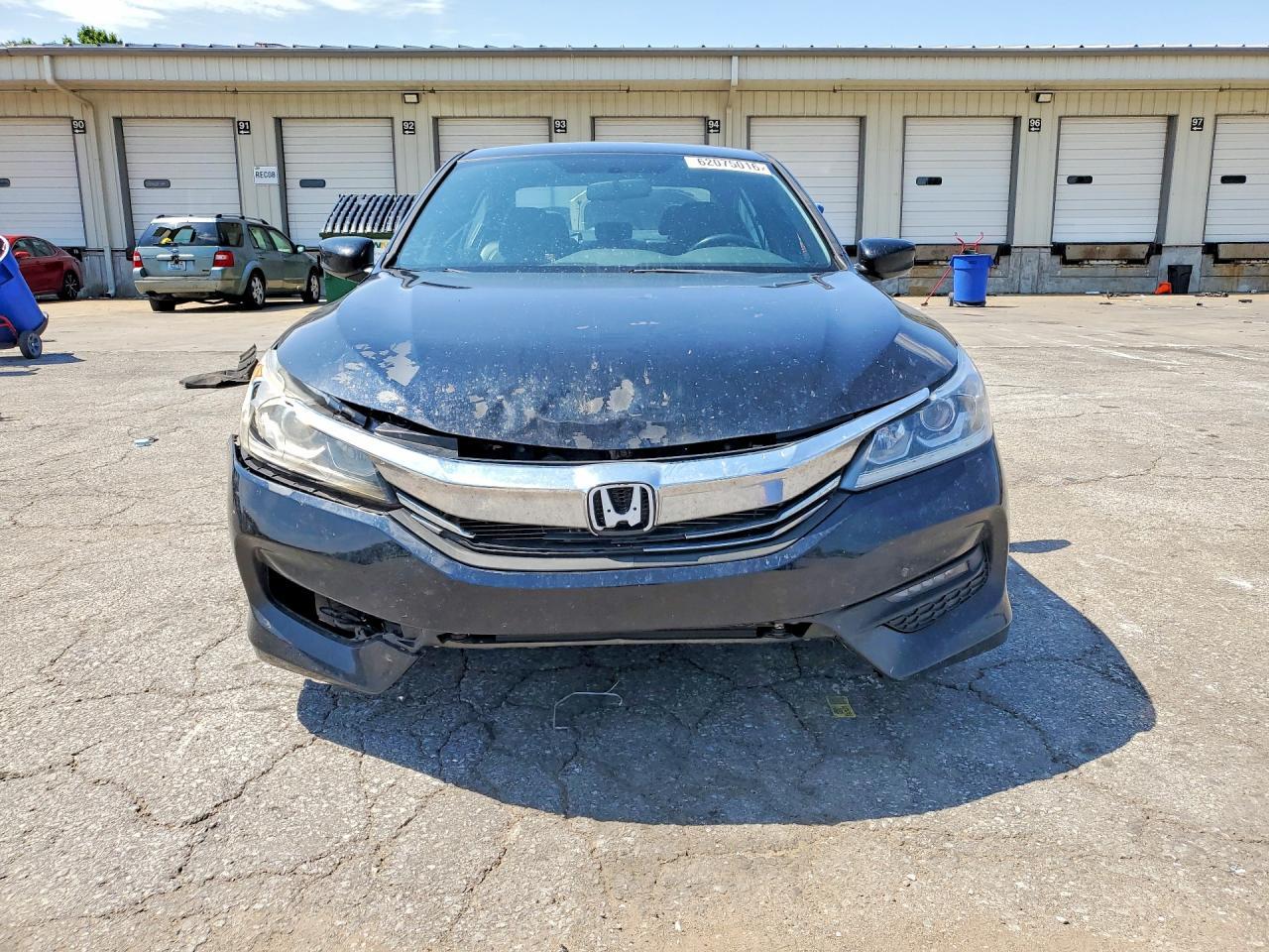 2017 Honda Accord Sport - Image 5