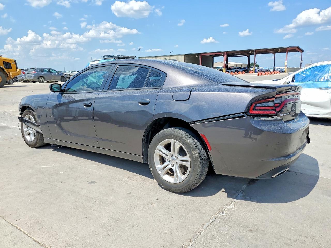 2021 Dodge Charger Sxt - Фото 2