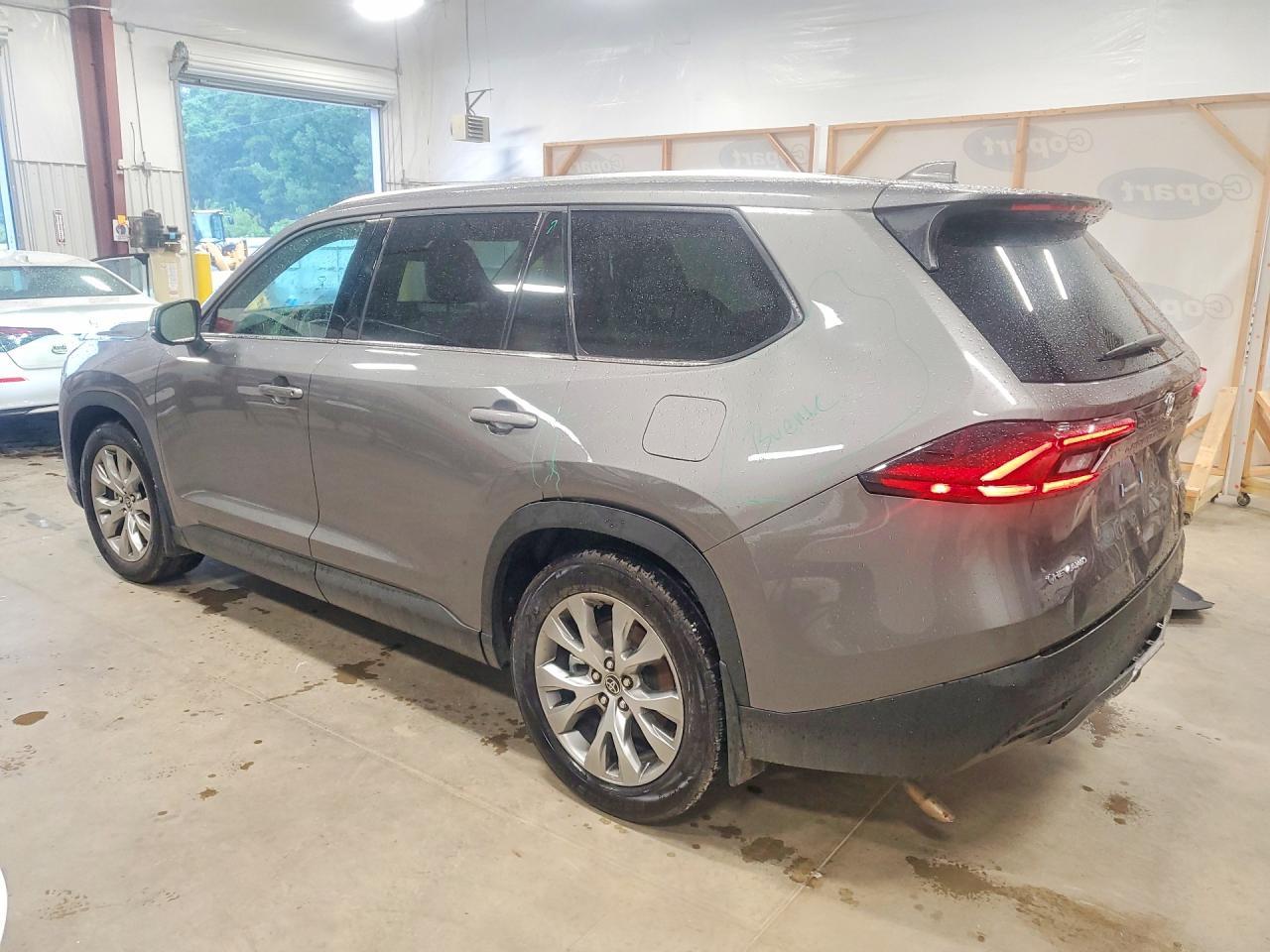 2025 Toyota Grand Highlander Hybrid Limited - Фото 2