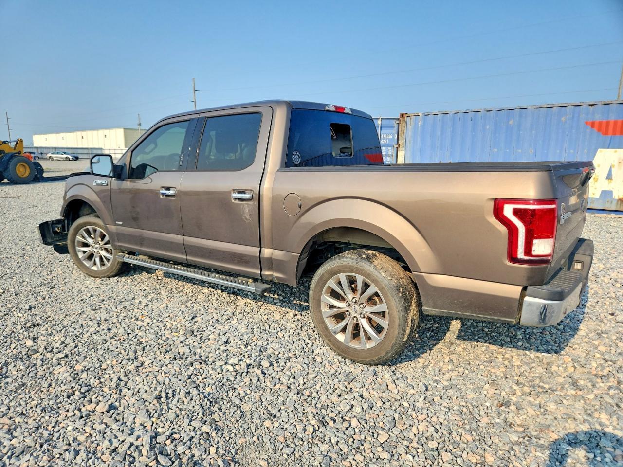 2015 Ford F150 Supercrew - Фото 2