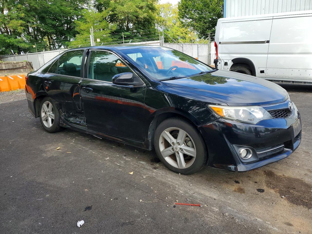 2012 Toyota Camry Se - Фото 4