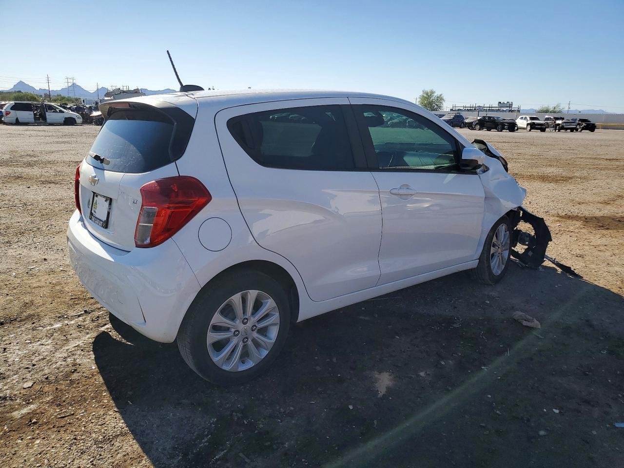 2017 Chevrolet Spark 1Lt - Image 3