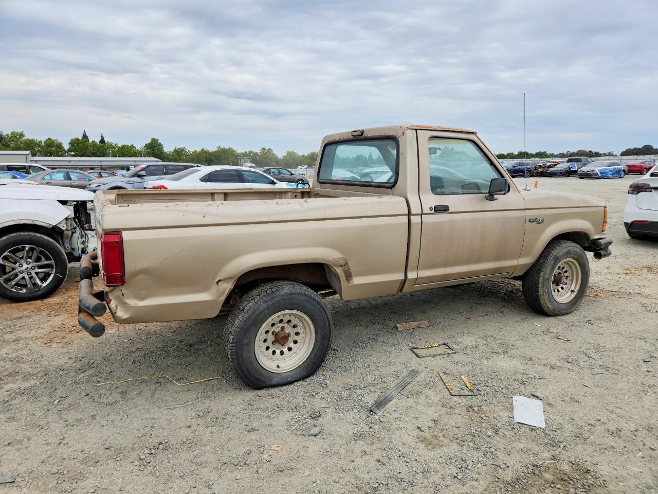 1988 Ford Bronco U100 - Фото 3