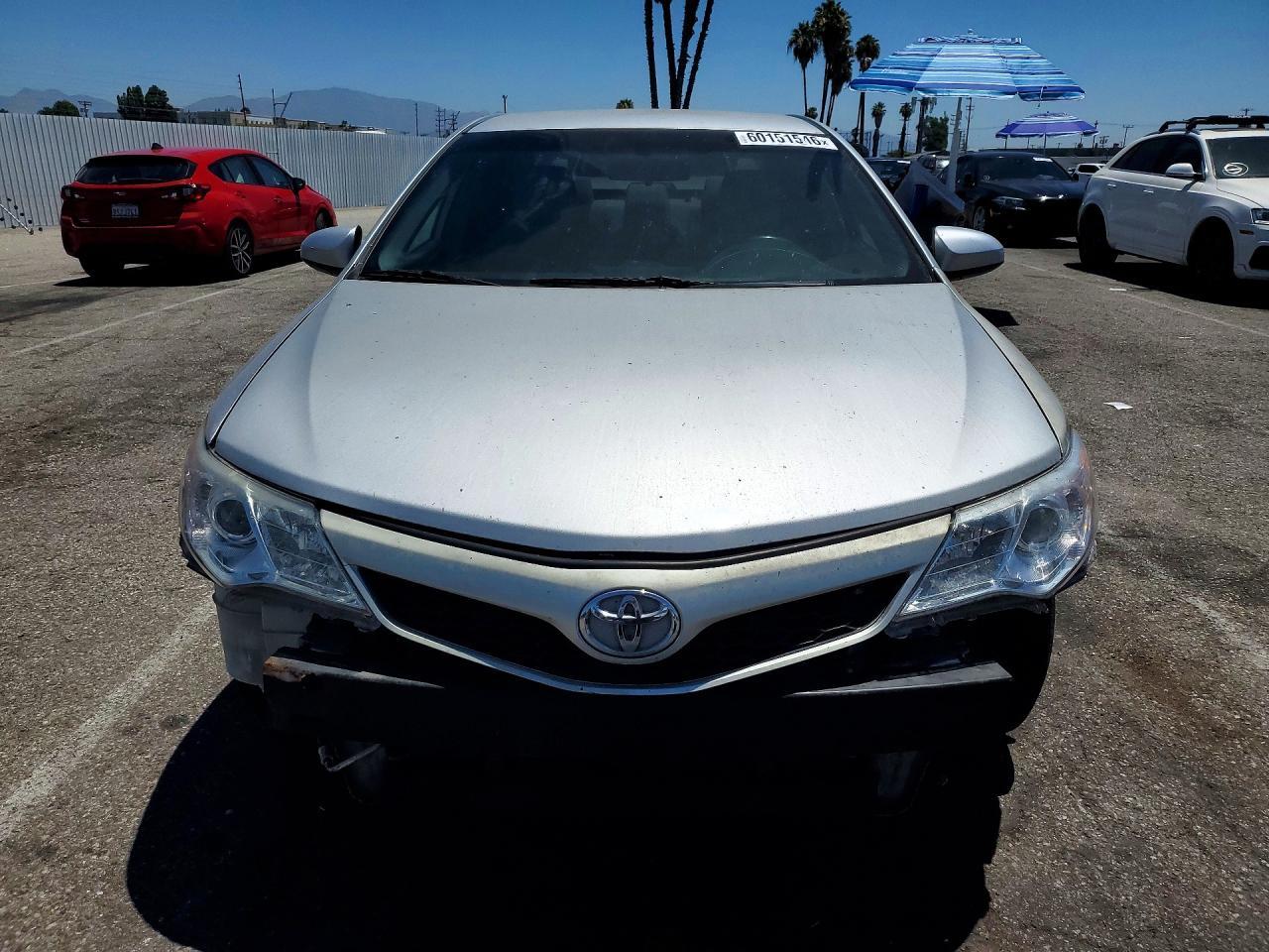 2012 Toyota Camry Le - Image 5