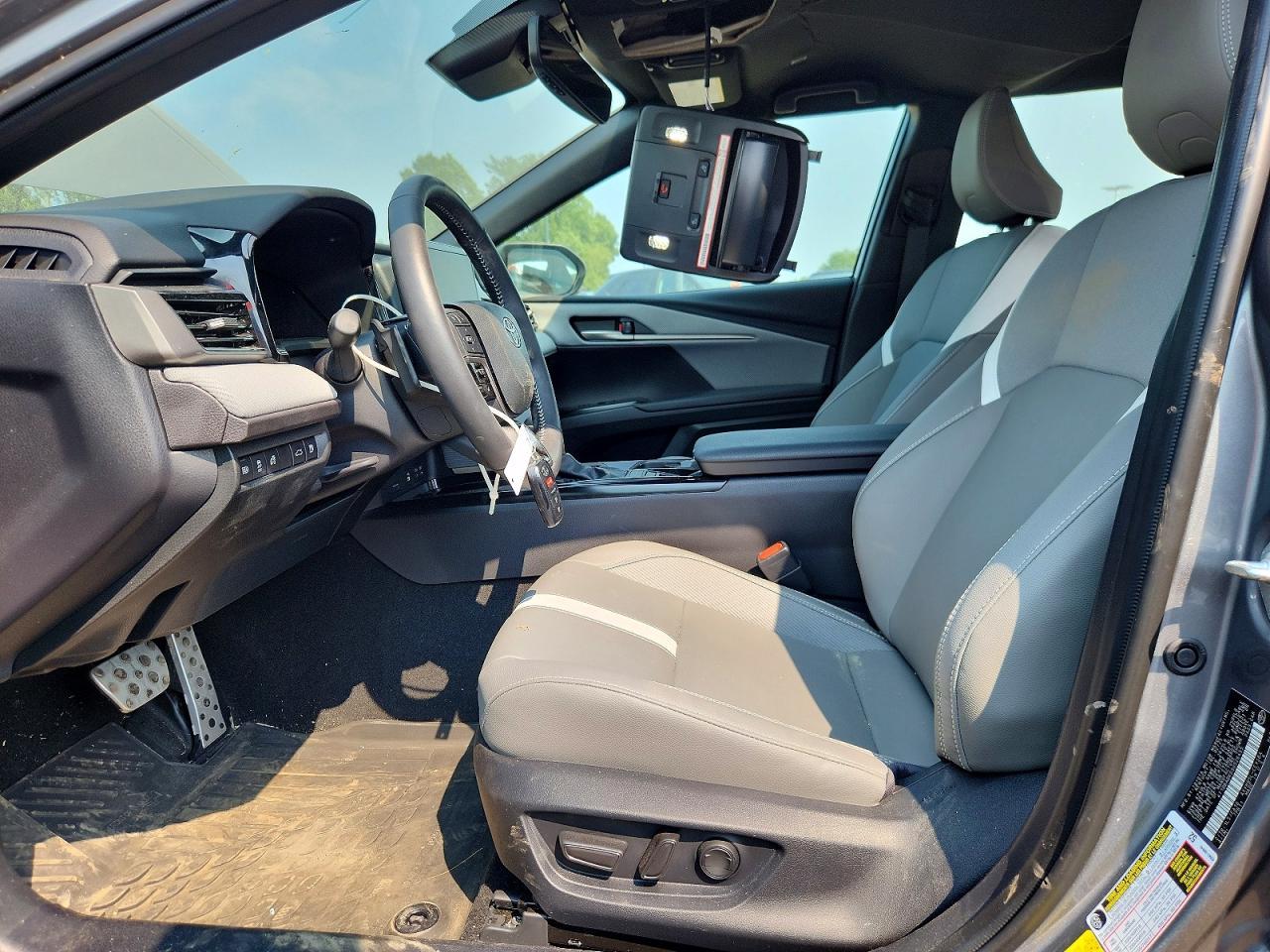 2025 Toyota Camry Se - Фото 7