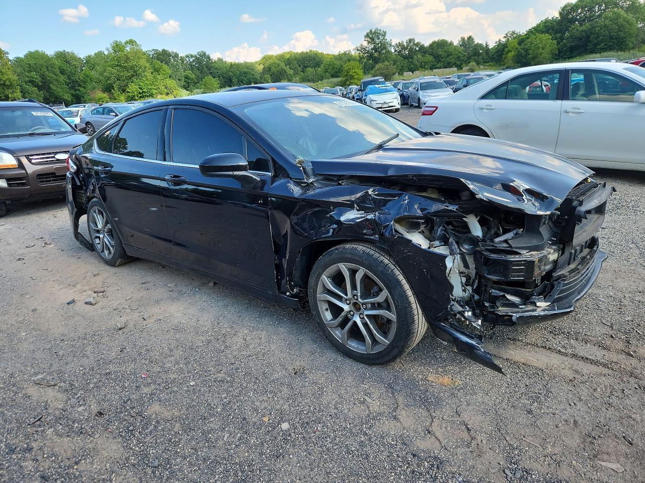 2017 Ford Fusion S - Фото 4