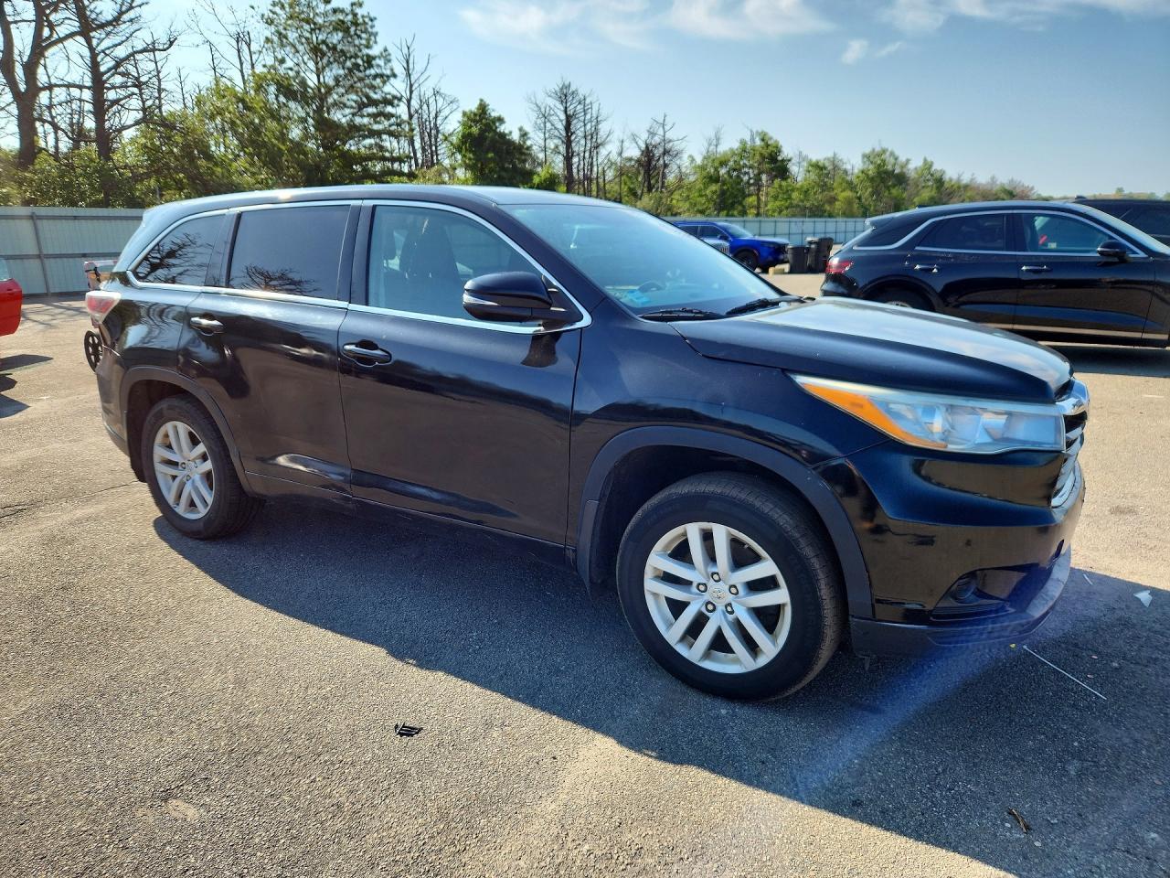 2015 Toyota Highlander Le - Фото 4