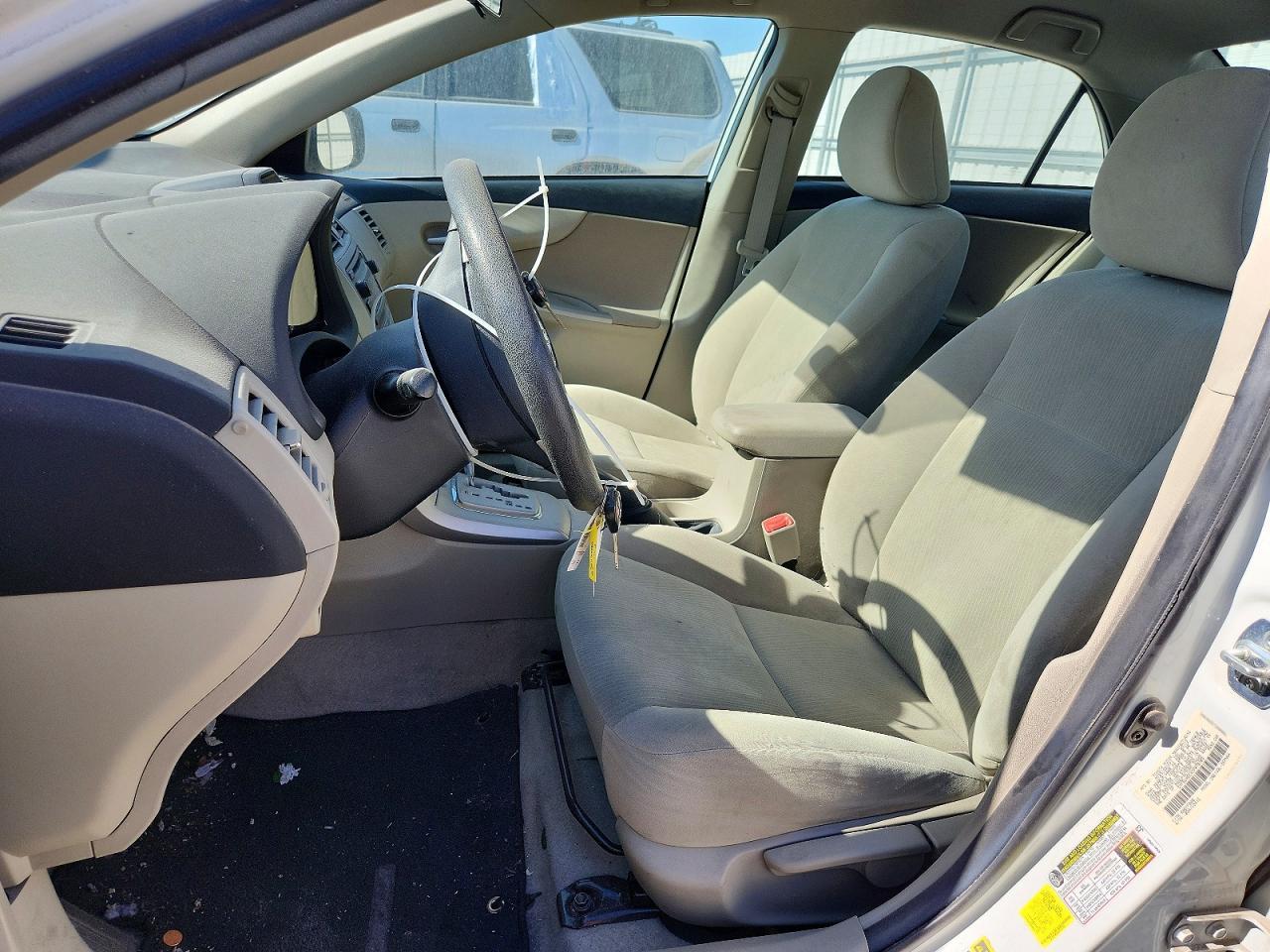 2012 Toyota Corolla Le - Фото 7