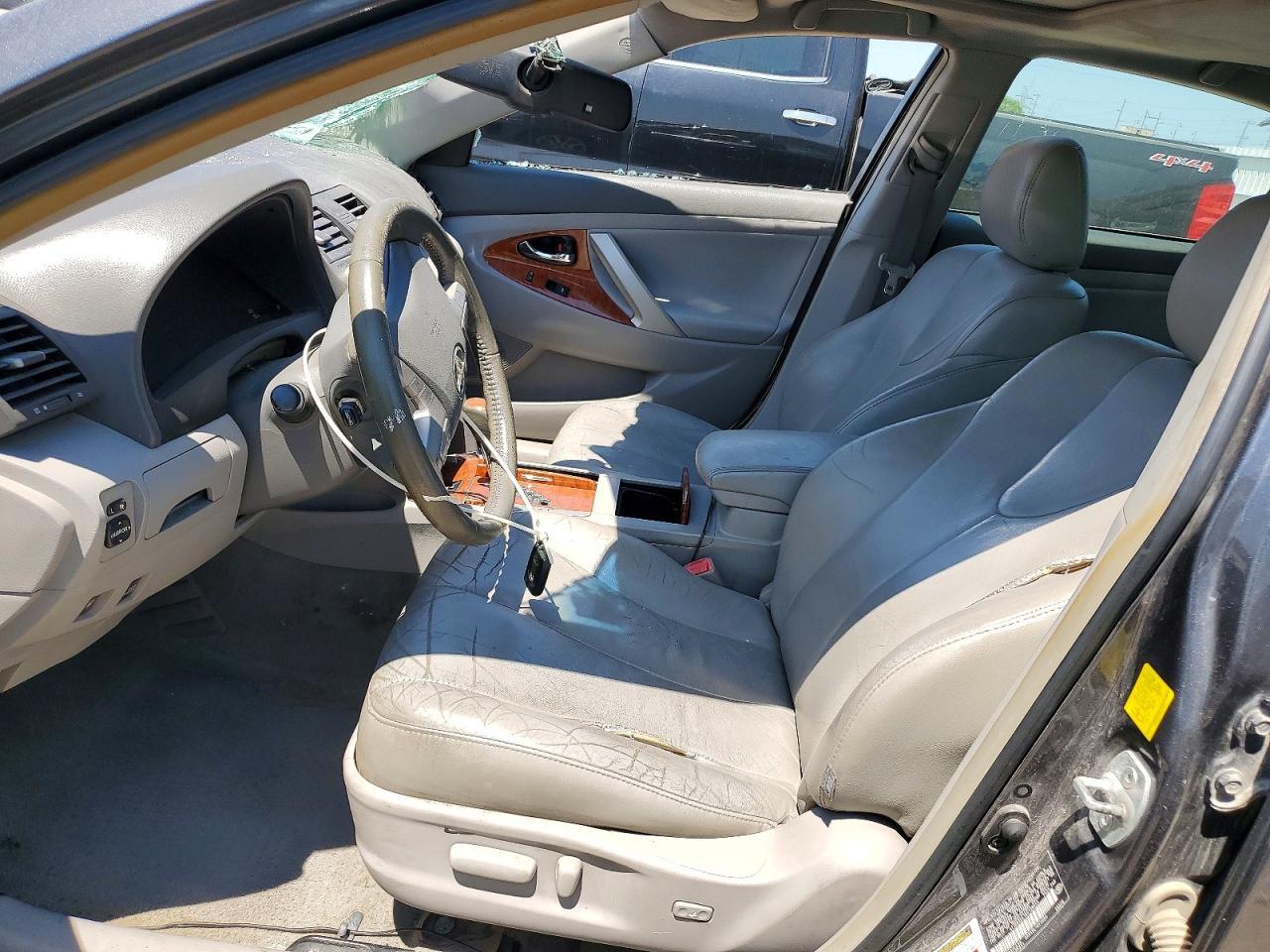 2011 Toyota Camry Hybrid - Фото 7