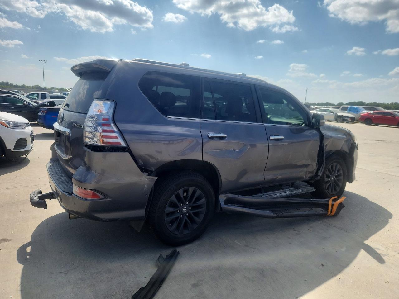 2022 Lexus Gx 460 - Image 3