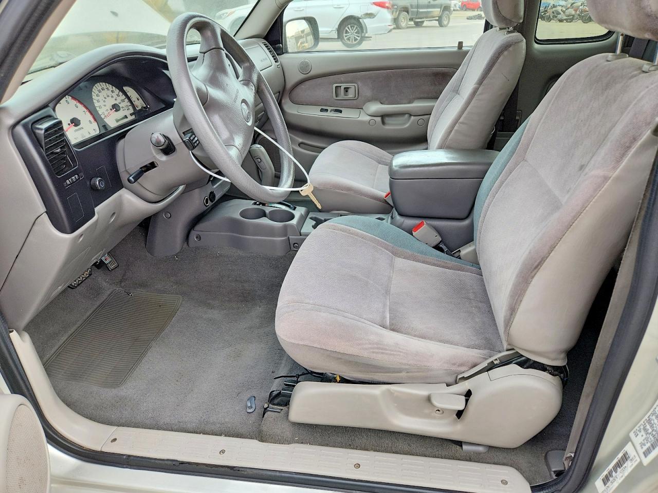 2001 Toyota Tacoma Xtracab - Image 7