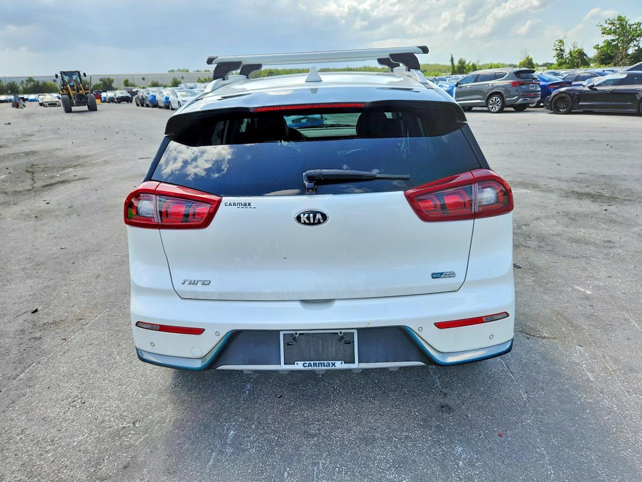 2018 Kia Niro Ex Premium - Image 6