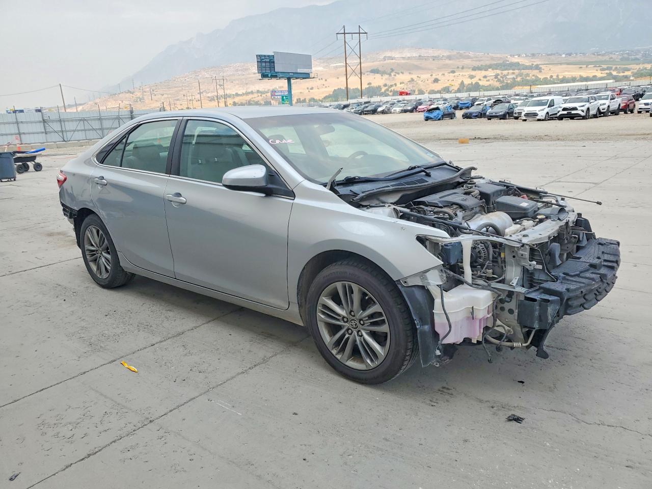 2015 Toyota Camry Se - Image 4