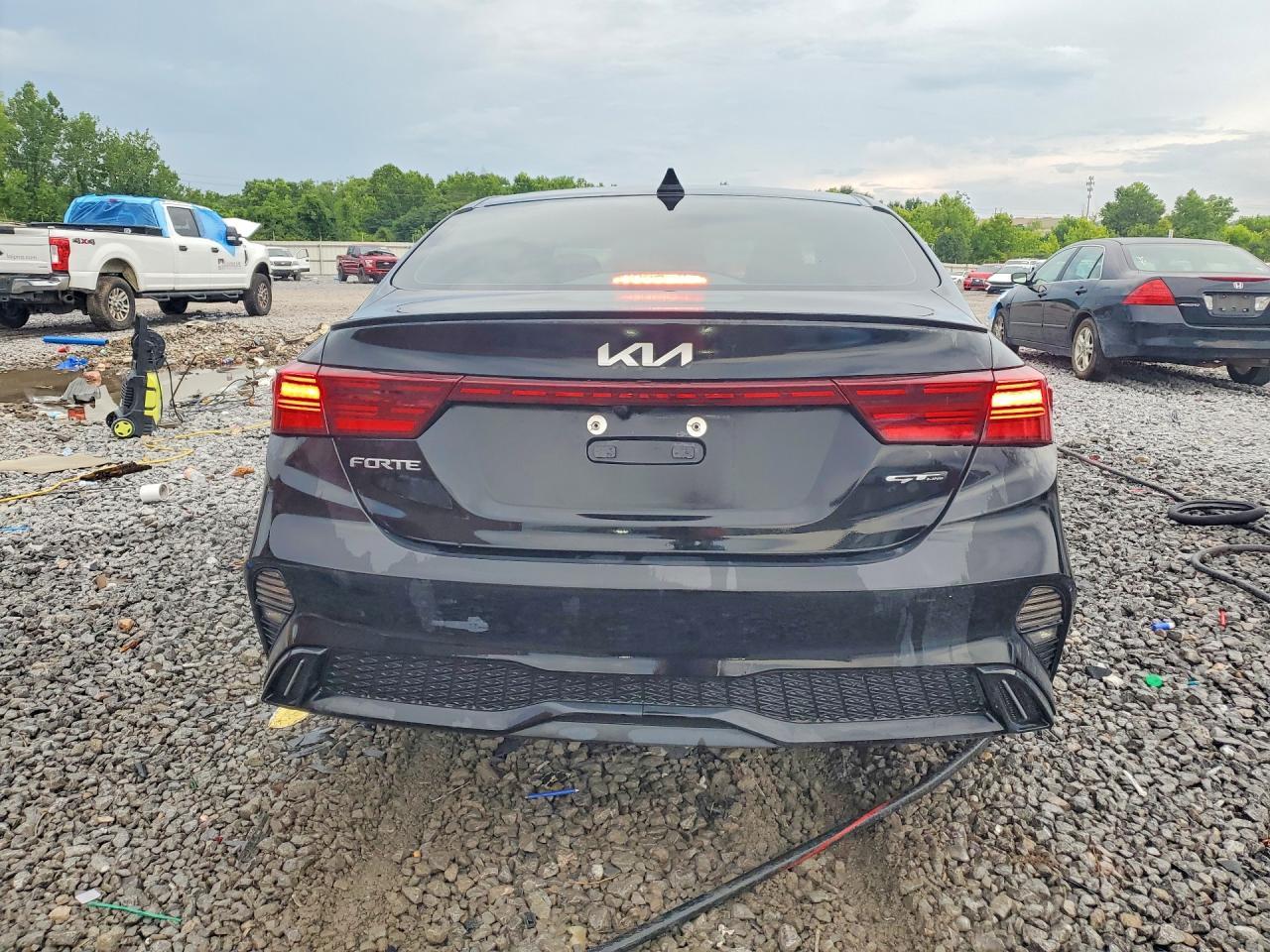 2024 Kia Forte Gt Line - Фото 6
