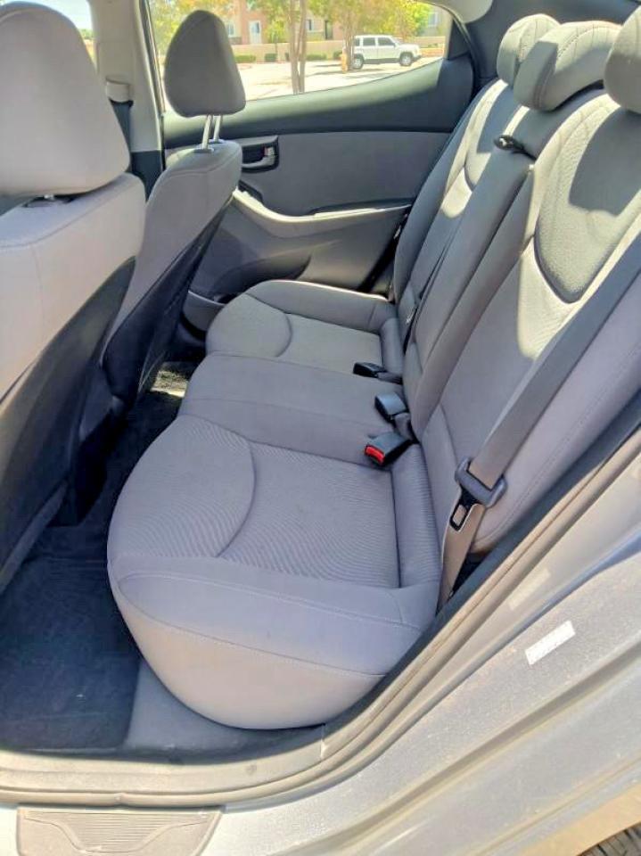 2015 Hyundai Elantra Se - Фото 6