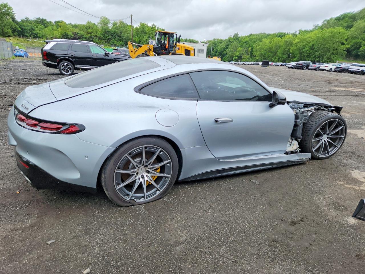 2025 Mercedes-Benz Amg Gt 55 - Image 3