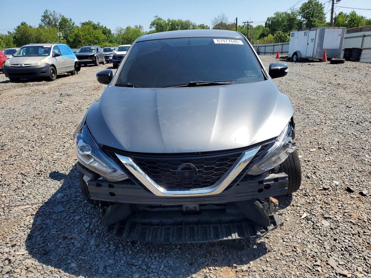 2017 Nissan Sentra Sr - Фото 5