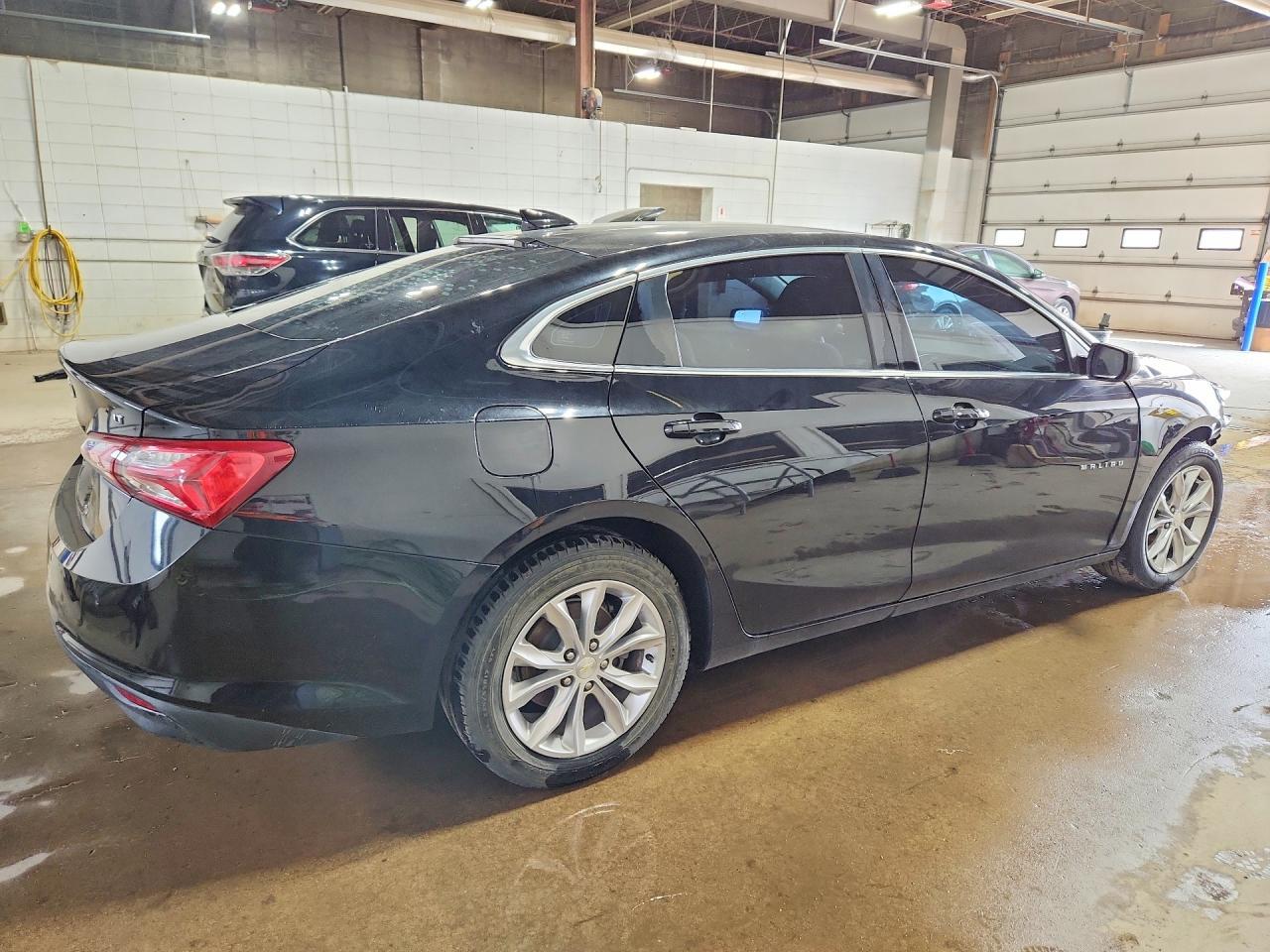 2020 Chevrolet Malibu Lt - Фото 3