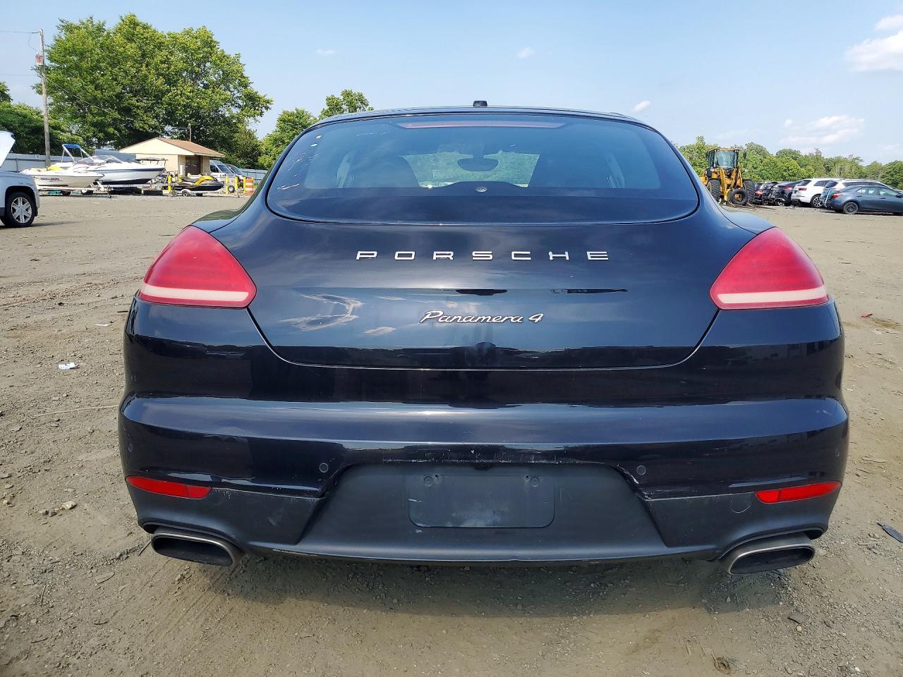2016 Porsche Panamera 2 - Фото 6