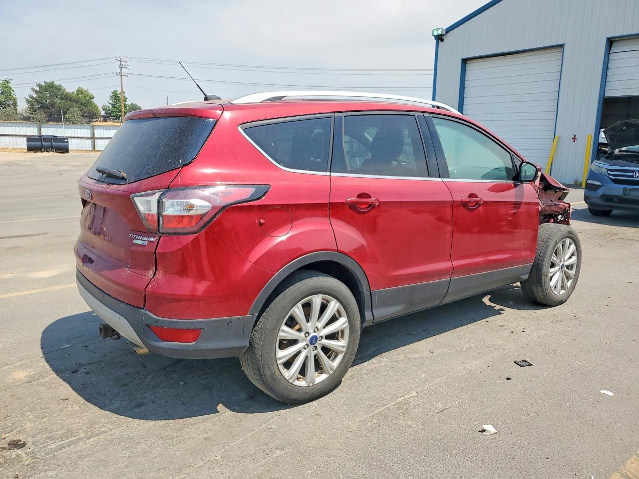2017 Ford Escape Titanium - Фото 3