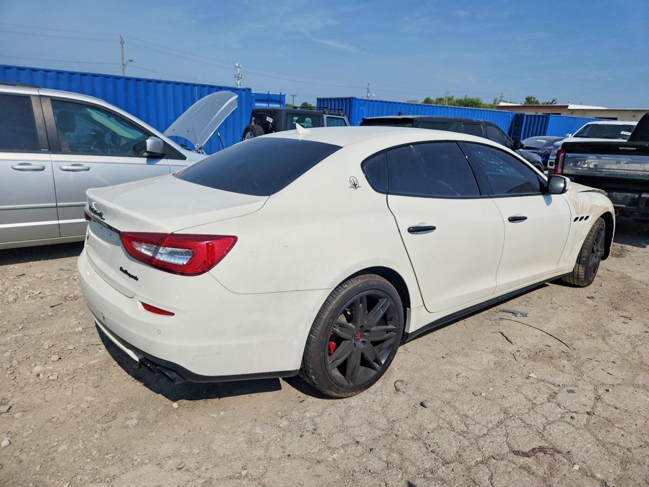 2014 Maserati Quattroporte S - Image 3