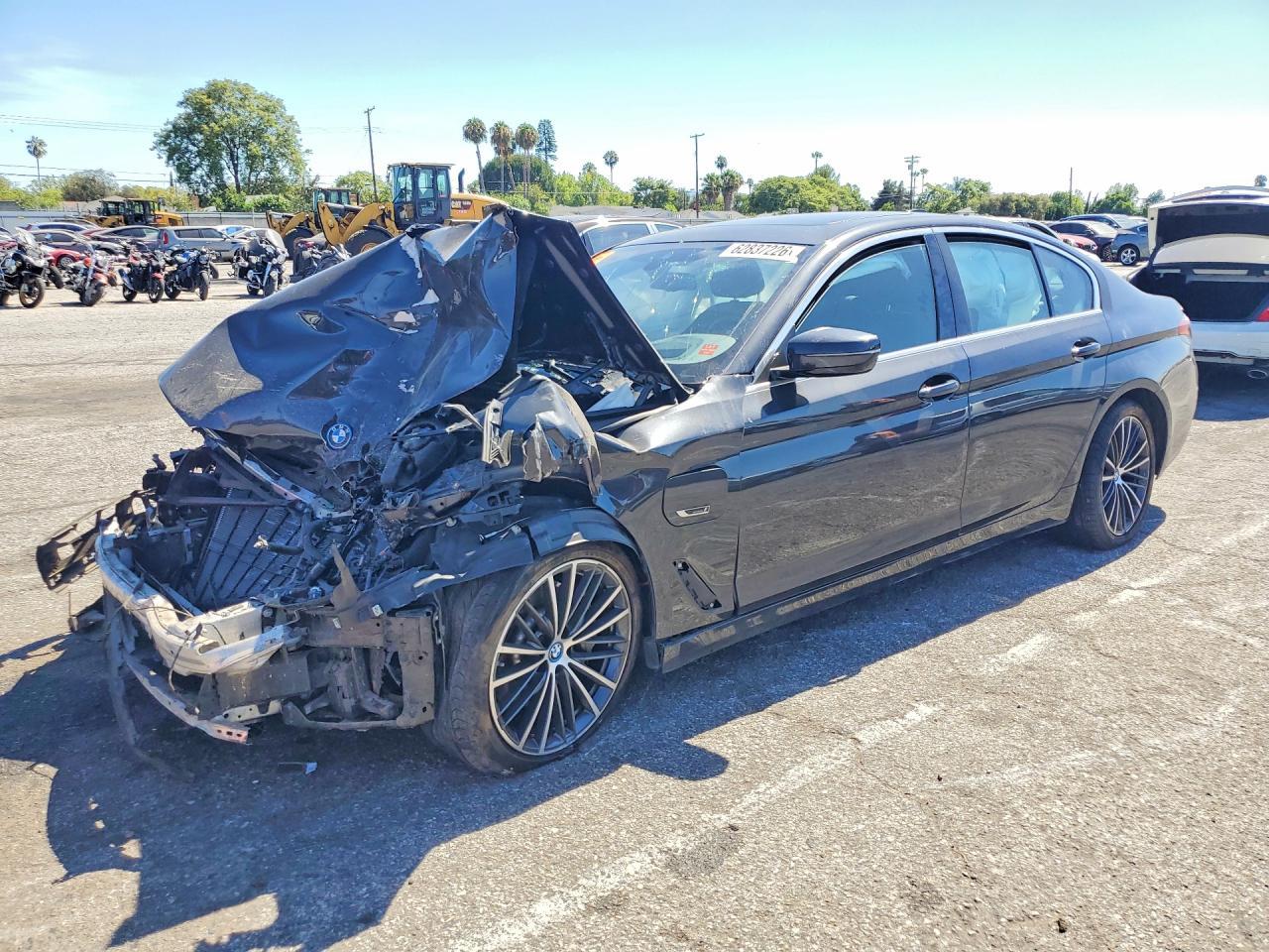 2022 BMW 530E