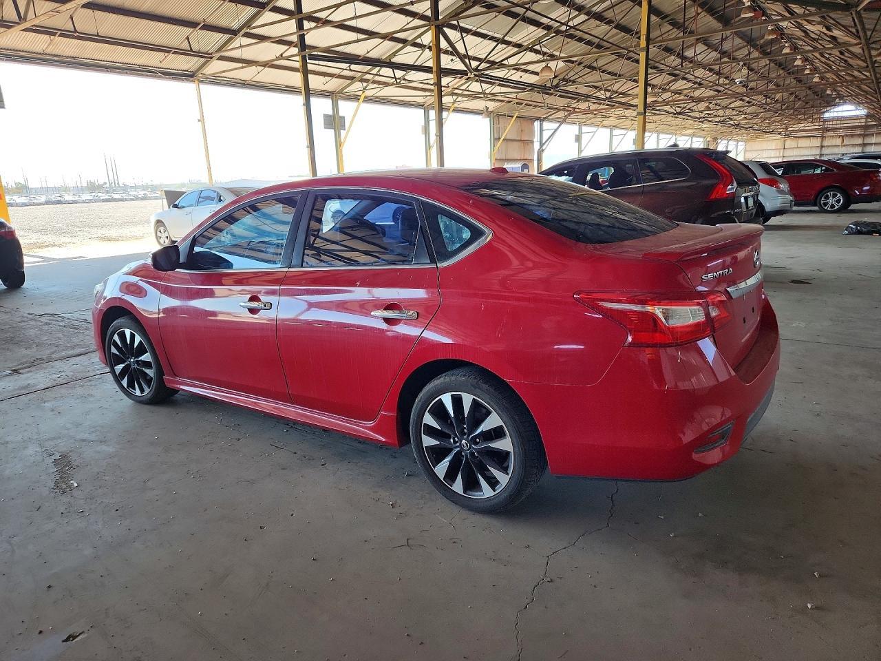 2016 Nissan Sentra Sr - Фото 2