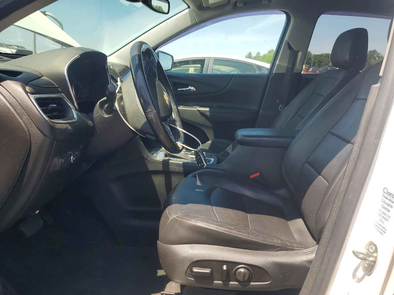 2018 Chevrolet Equinox Premier - Image 7