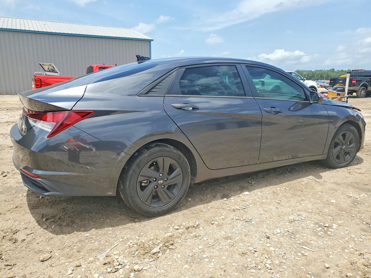 2022 Hyundai Elantra Sel - Фото 3
